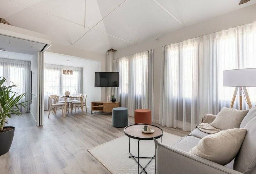 Apartamentos Líbere Granada Catedral