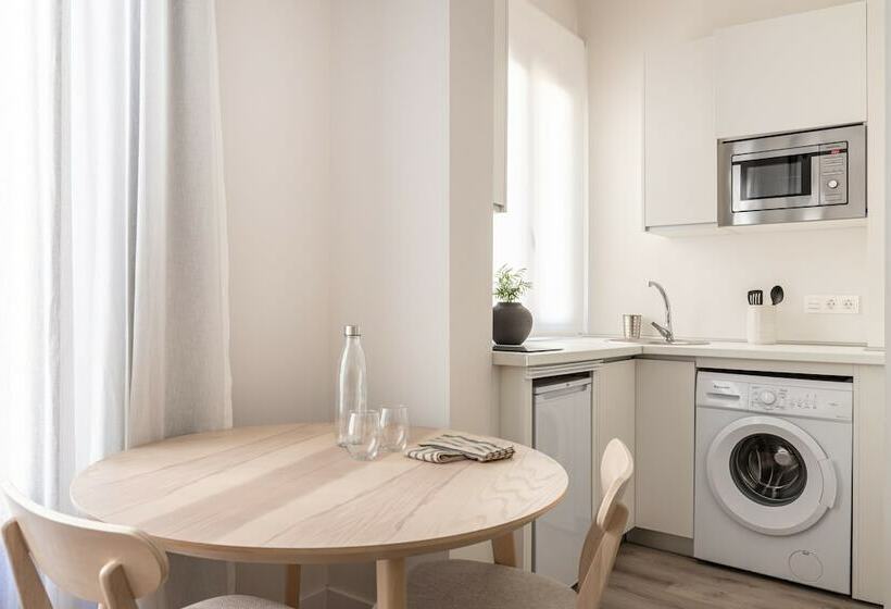 Apartamentos Líbere Granada Catedral