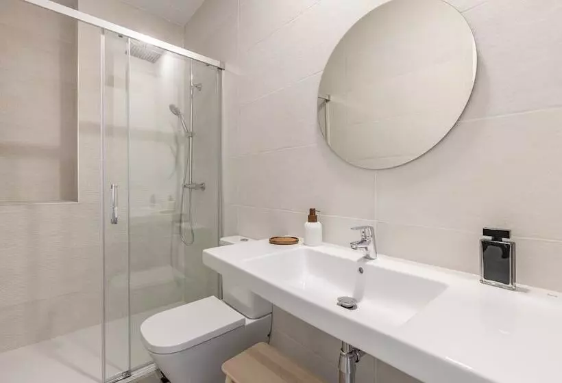 Apartamentos Líbere Granada Catedral