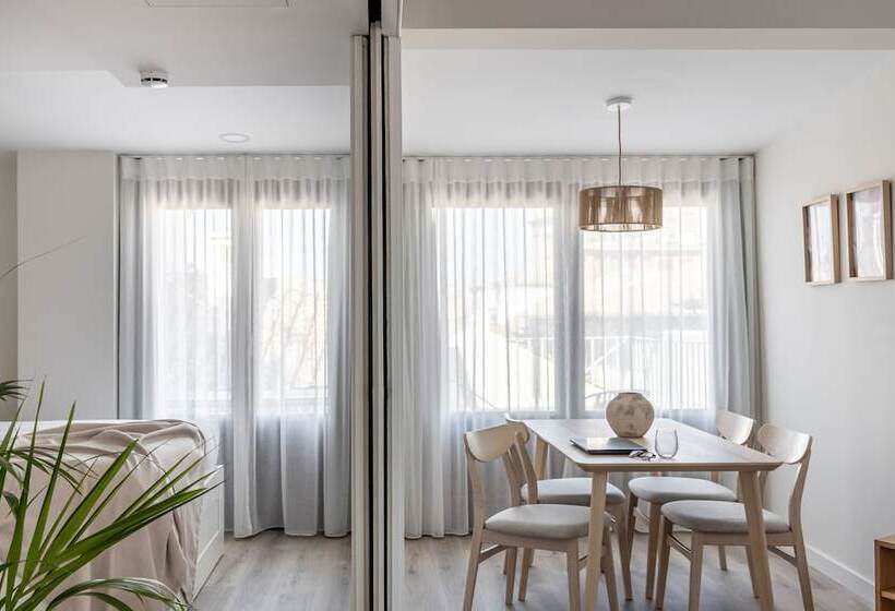 Apartamentos Líbere Granada Catedral