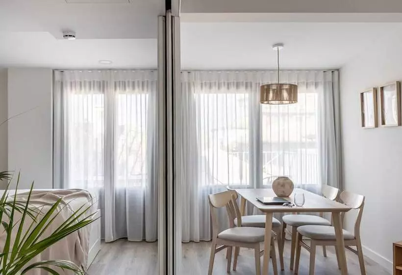 Apartamentos Líbere Granada Catedral