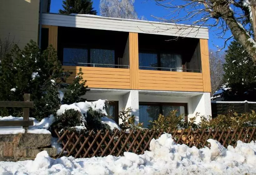 مبيت وإفطار Pension Winkel