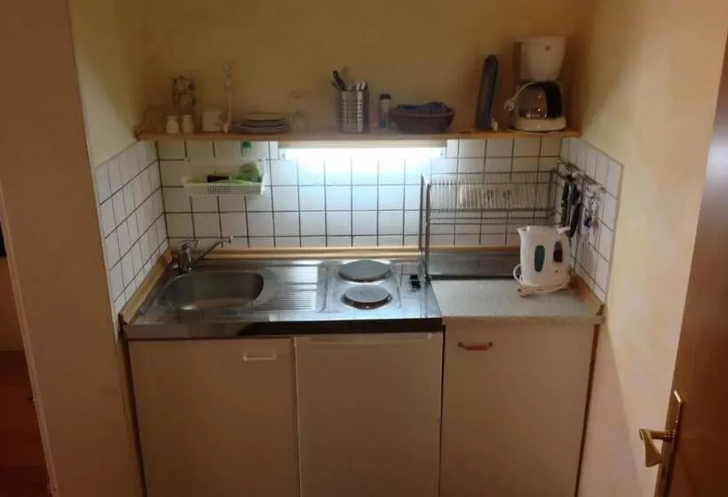 مبيت وإفطار Pension Winkel