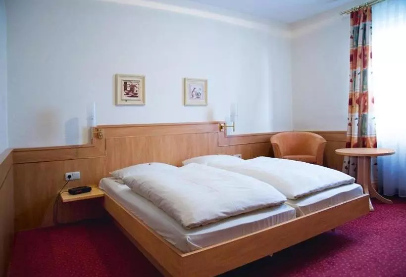 Hotel Am Schloss Darmstaedter Hof