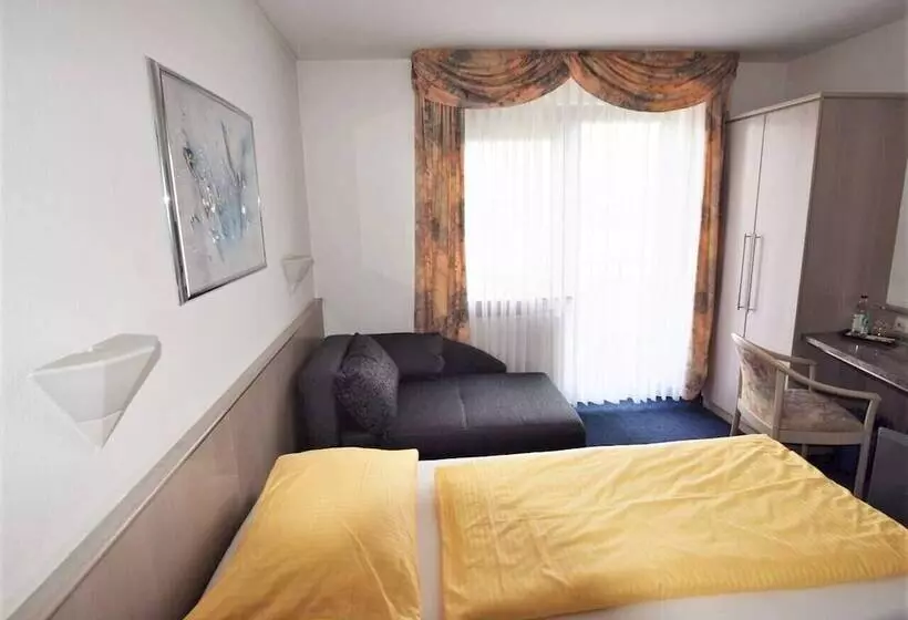 هتل Alena Kontaktlos Check In