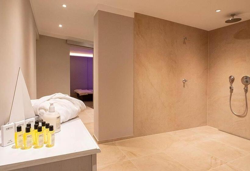 ホテル Berlin Tegernsee