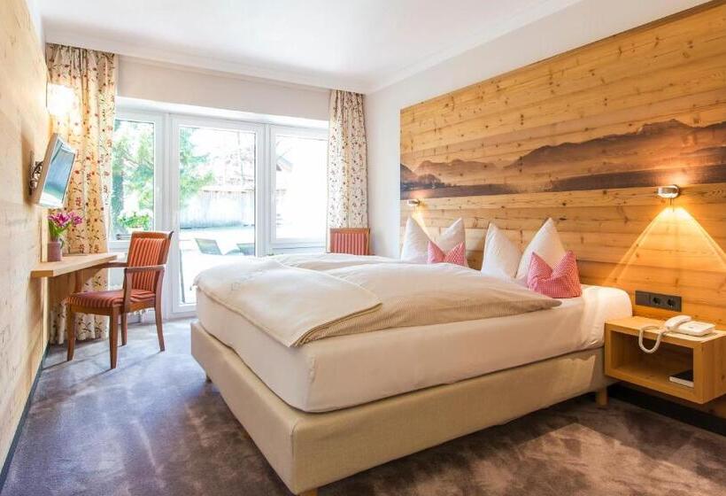 ホテル Berlin Tegernsee