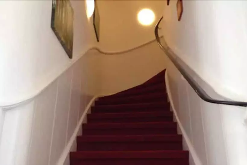 هتل Destination 21