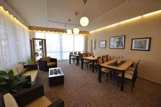 هتل Ernsing S Garni