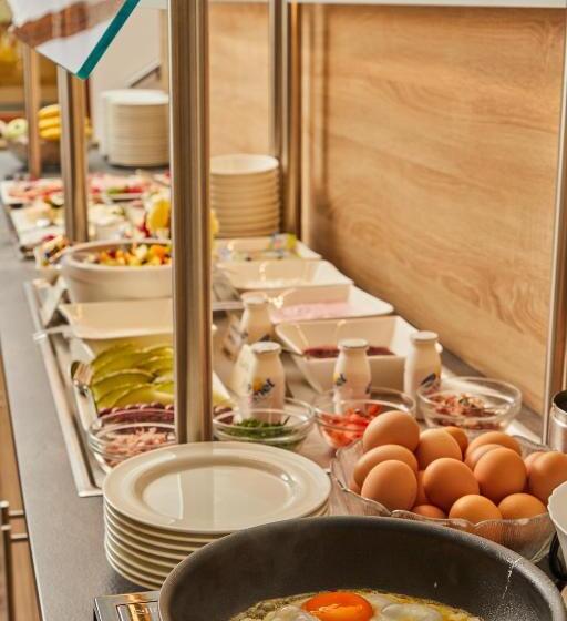 هتل Filderland Stuttgart Messe Airport Self Check In