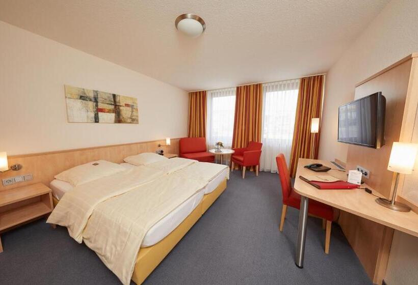 هتل Filderland Stuttgart Messe Airport Self Check In