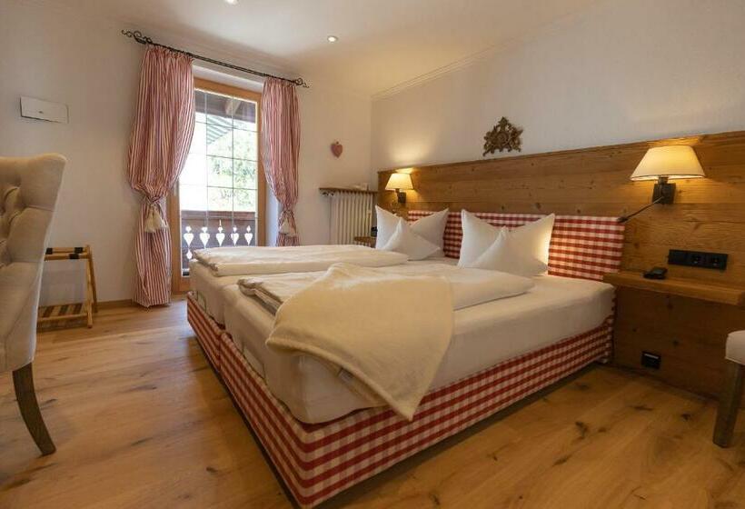 ホテル Garni Reiffenstuel