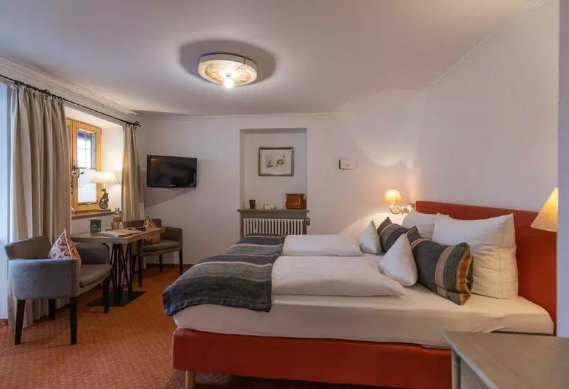 Hotelli Garni Reiffenstuel