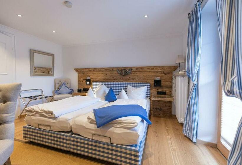 ホテル Garni Reiffenstuel