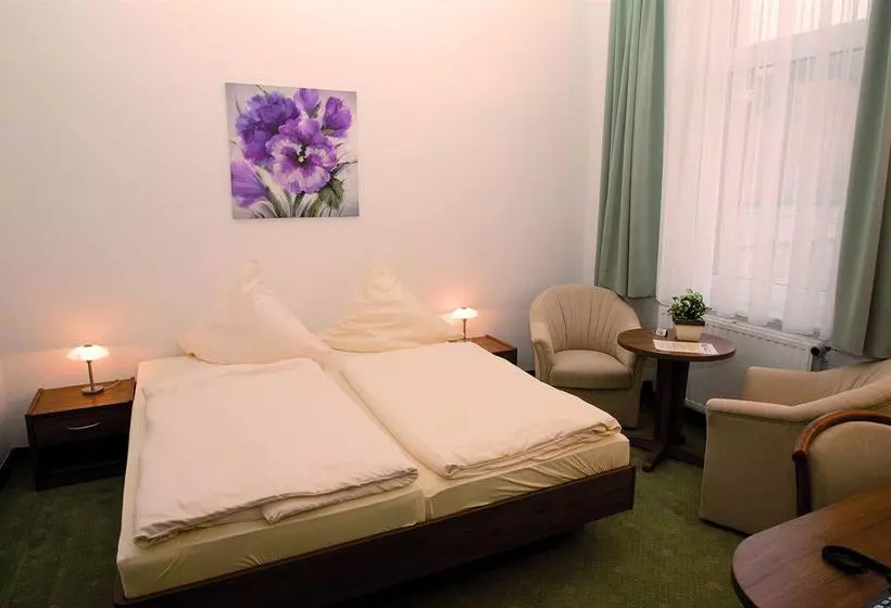 膳宿费 Gästehaus Edelweiss