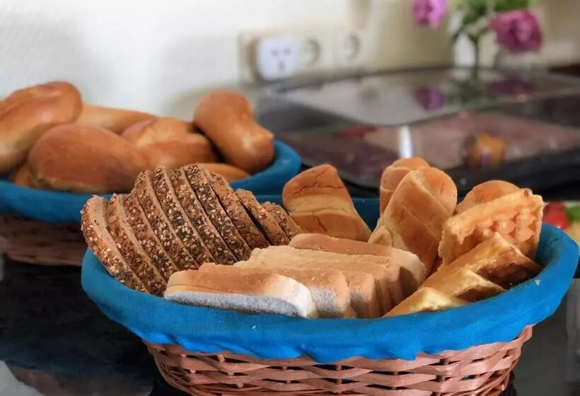 בית מלון כפרי Kaiser