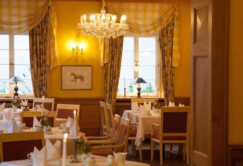 ホテル Herrenhaus Von Low