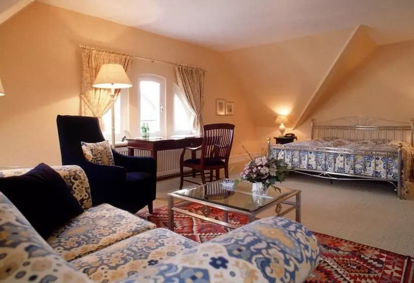 ホテル Herrenhaus Von Low