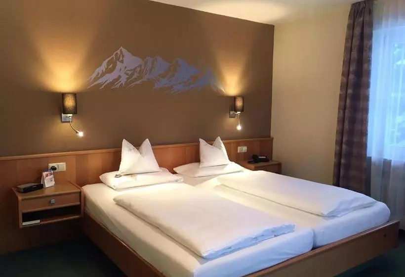 Отель Hubertus Garni