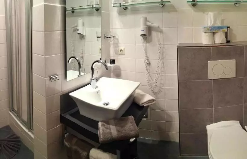 Отель Hubertus Garni