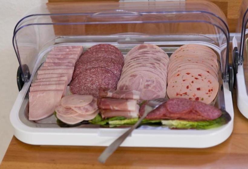 호텔 Pension Central Nuernberg Fuerth