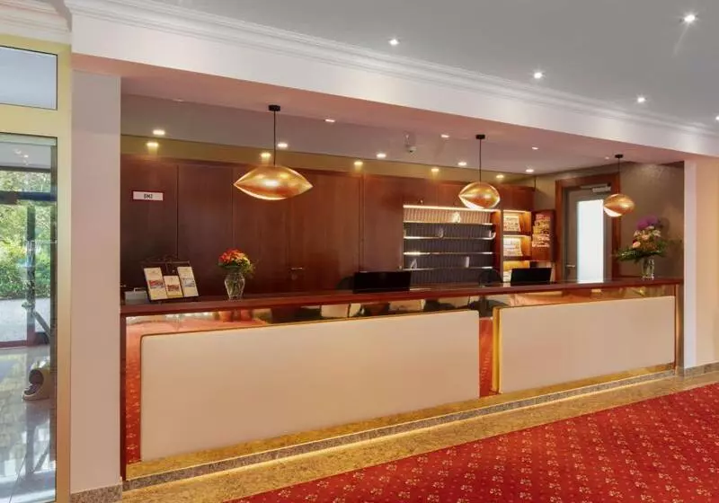 Hotel Schweizer Hof Thermal Und Vital Resort