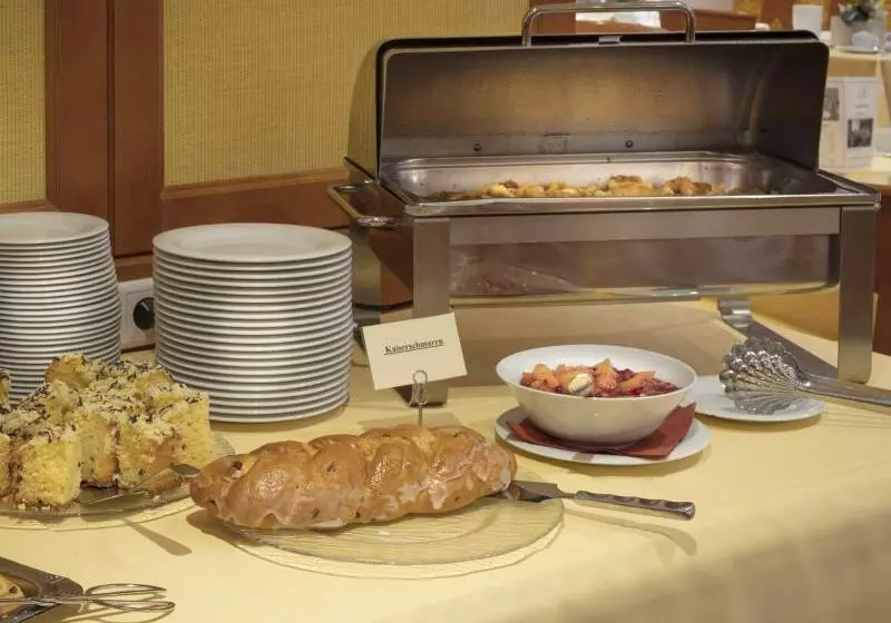 Hotel Schweizer Hof Thermal Und Vital Resort