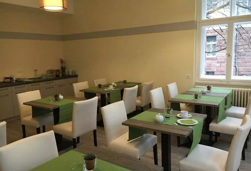 Stadt Gut Hotels Das Kleine