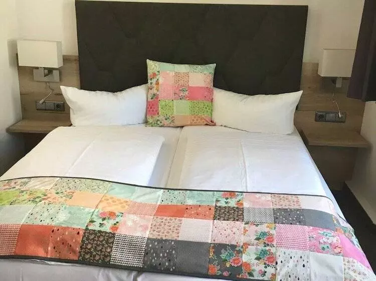 Stadt Gut Hotels Das Kleine