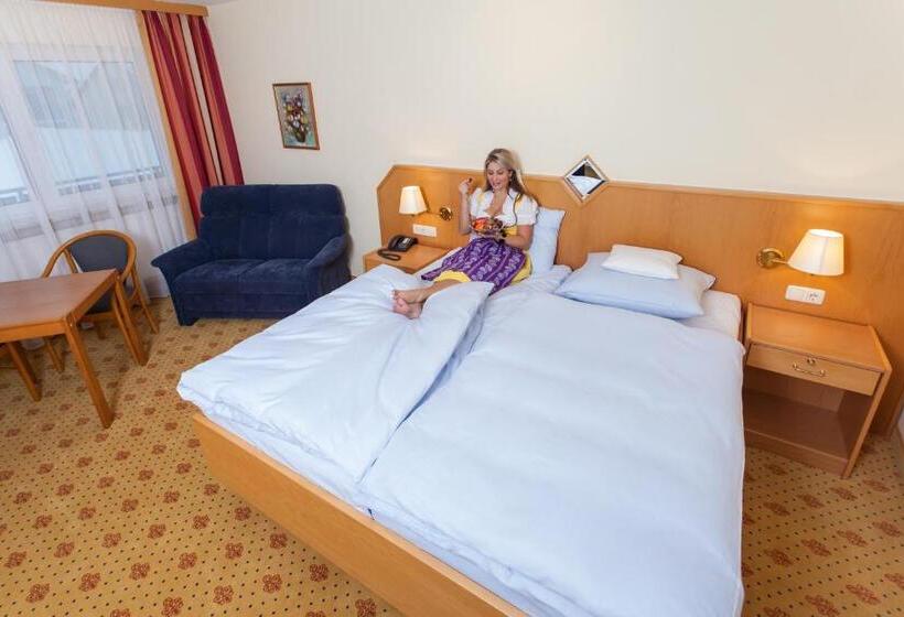 בית מלון כפרי Thermen Gass