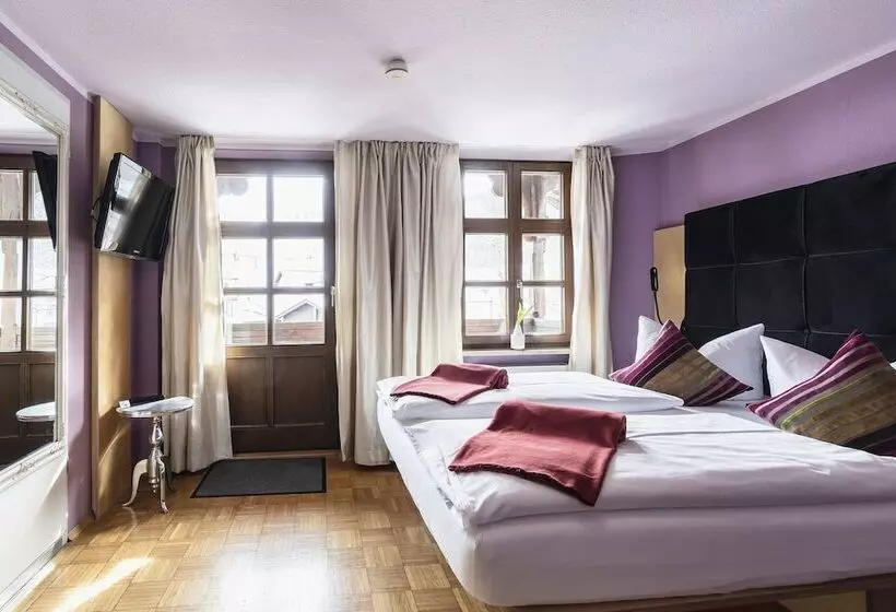 Отель Villa Fantasia Budget Boutique