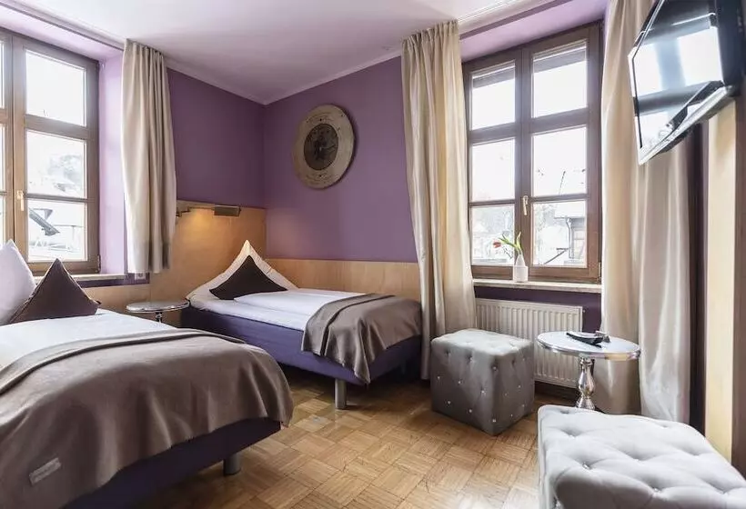 Отель Villa Fantasia Budget Boutique