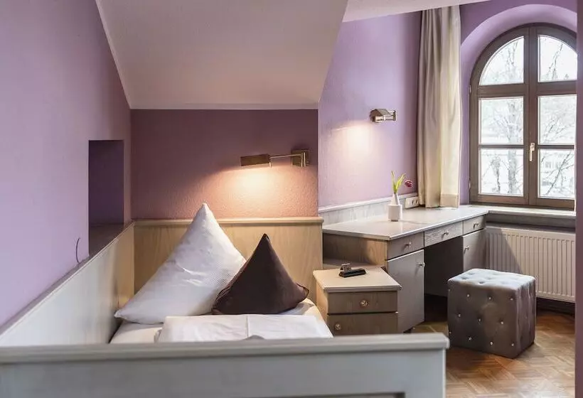 Отель Villa Fantasia Budget Boutique