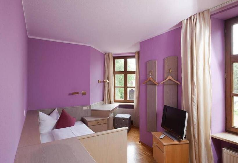 Отель Villa Fantasia Budget Boutique