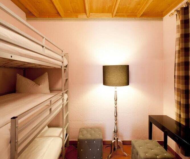 Отель Villa Fantasia Budget Boutique