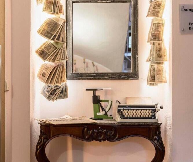 Отель Villa Fantasia Budget Boutique