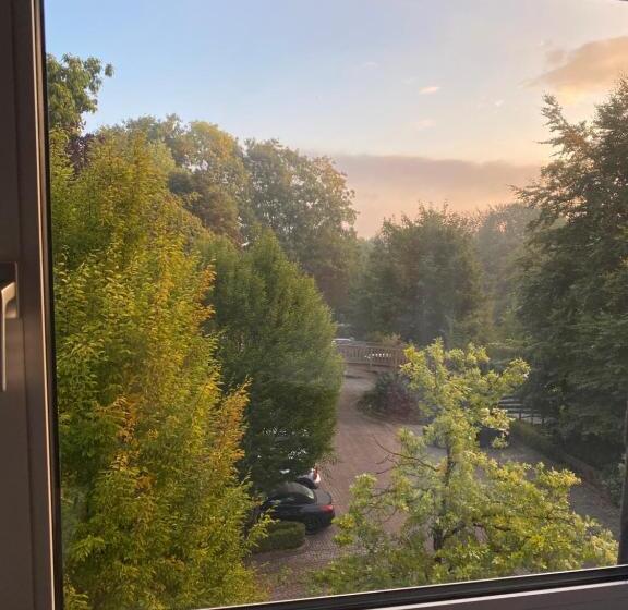 酒店 Wittekindsquelle