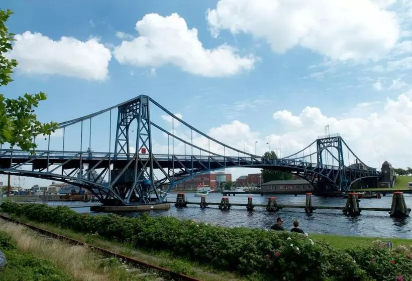 Beans Parc Hotel Jade