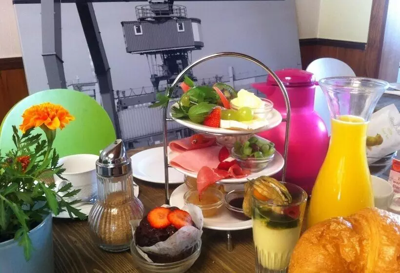 Beans Parc Hotel Jade