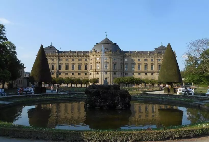 Gasthaus & Hotel Drei Lilien