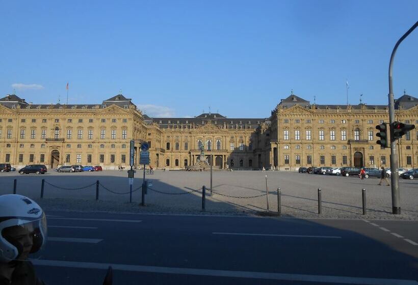 Gasthaus & Hotel Drei Lilien