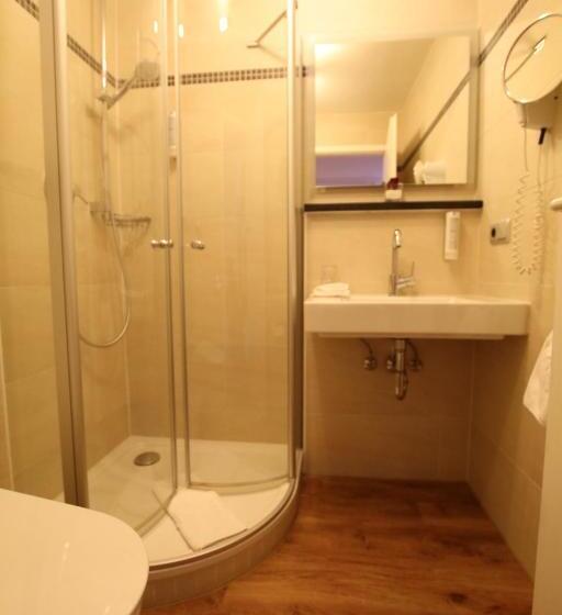 Отель Angerhof Kur Und Thermen