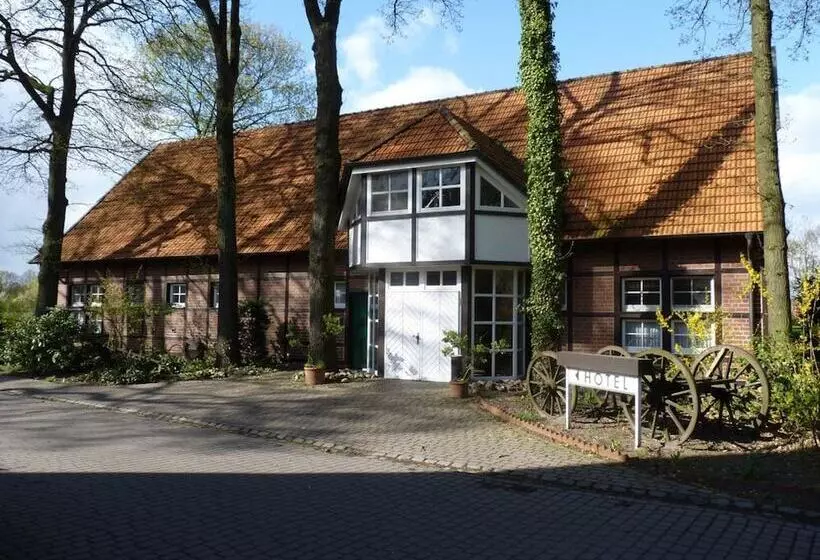 Отель Aust Das Land