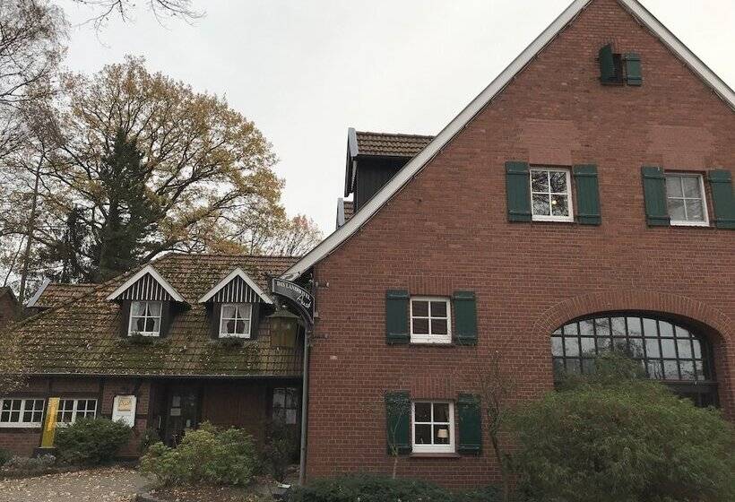 Отель Aust Das Land