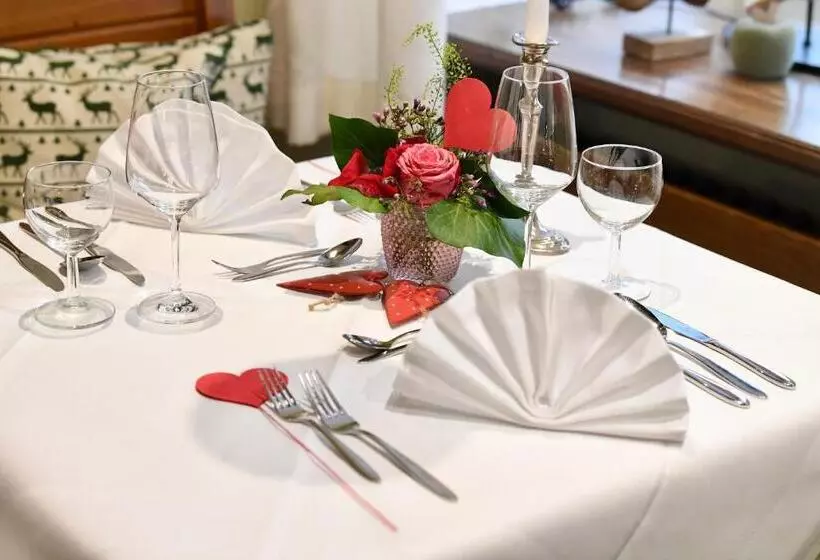 هتل Bischofshof Am Dom