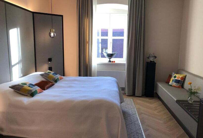 هتل Bischofshof Am Dom