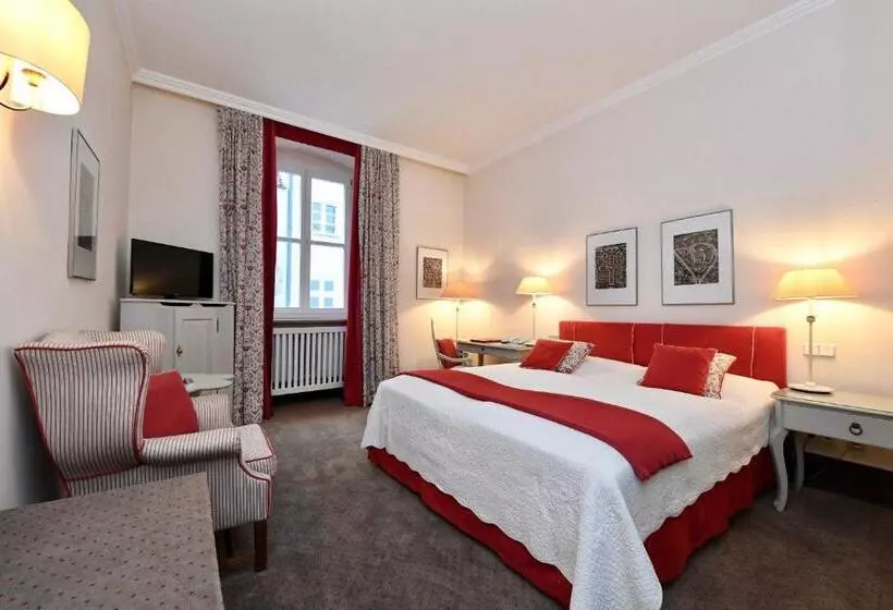 هتل Bischofshof Am Dom