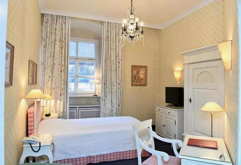 هتل Bischofshof Am Dom