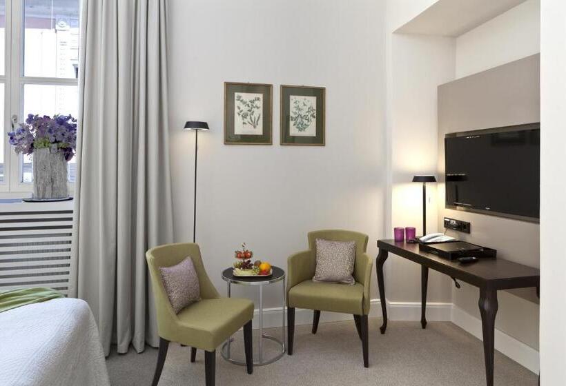 هتل Bischofshof Am Dom