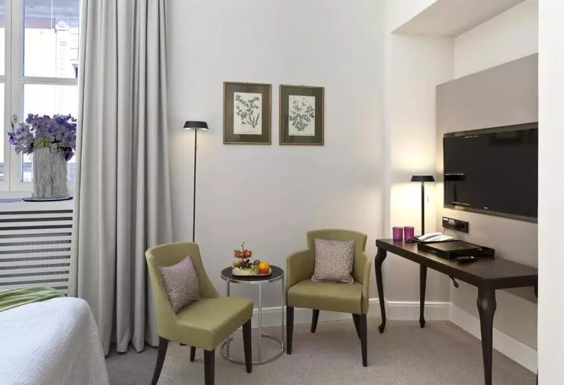 هتل Bischofshof Am Dom